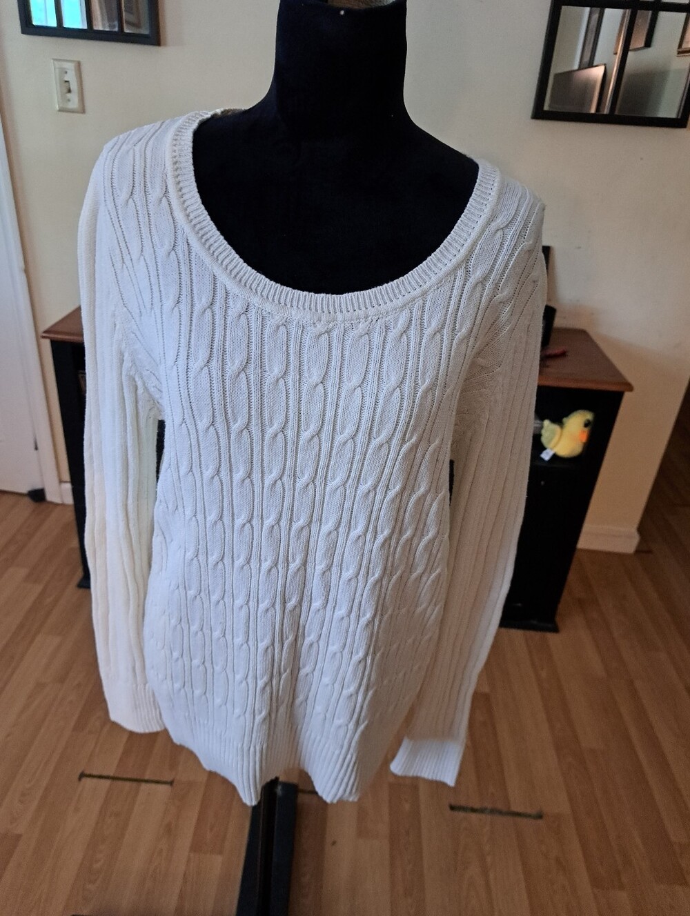 Faded Glory Off White Cable Knit Sweater  Round Neck Cotton Long Sleeve XXL 20